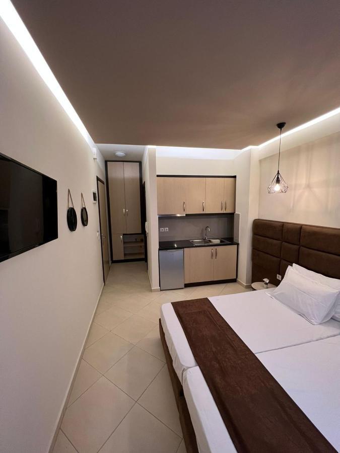 Paradiso Apartments Sarande Exterior photo