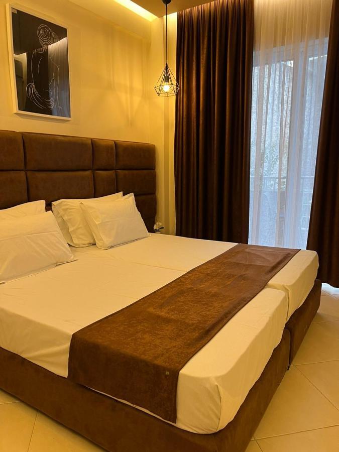 Paradiso Apartments Sarande Exterior photo